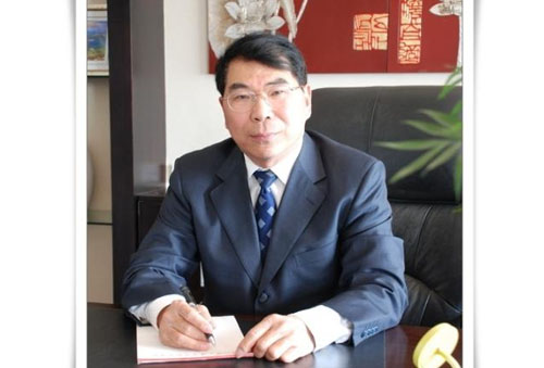 <div style="text-align:center;">
	江汉大学&nbsp;甘德安
</div>